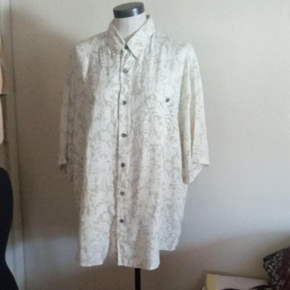 Chiamare Silk Blouse with Light Sage Green Design 100% SILK